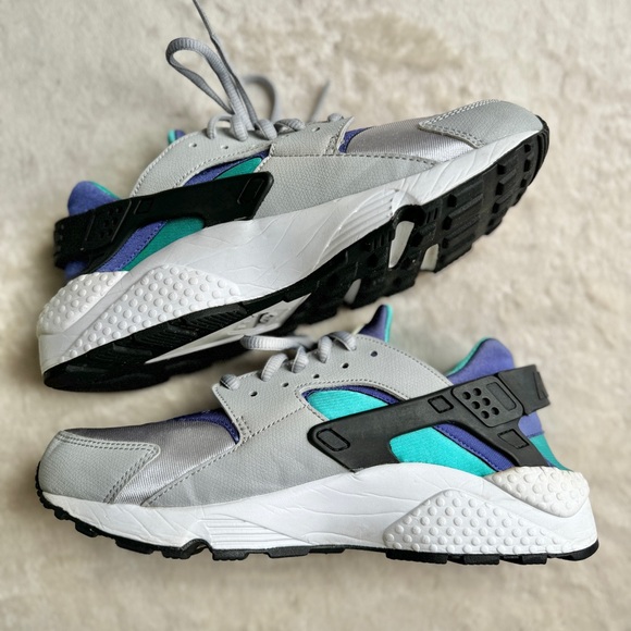 NIKE AIR HUARACHE RUN GRAPE WOMENS 8 SNEAKER ATHLETIC STREETWEAR SHOE - Picture 7 of 10